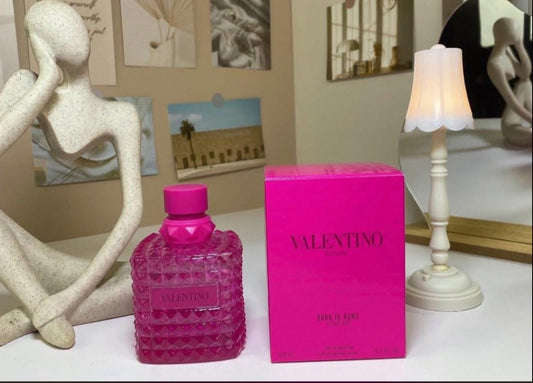 Valentino Born in Roma Donna Extradose